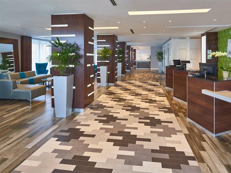 Doubletree By Hilton Miami North I-95 Hotel 4*