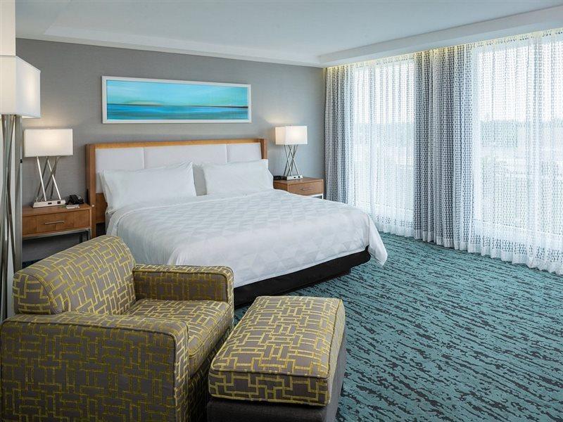 Doubletree By Hilton Miami North I-95 Hotel 4*