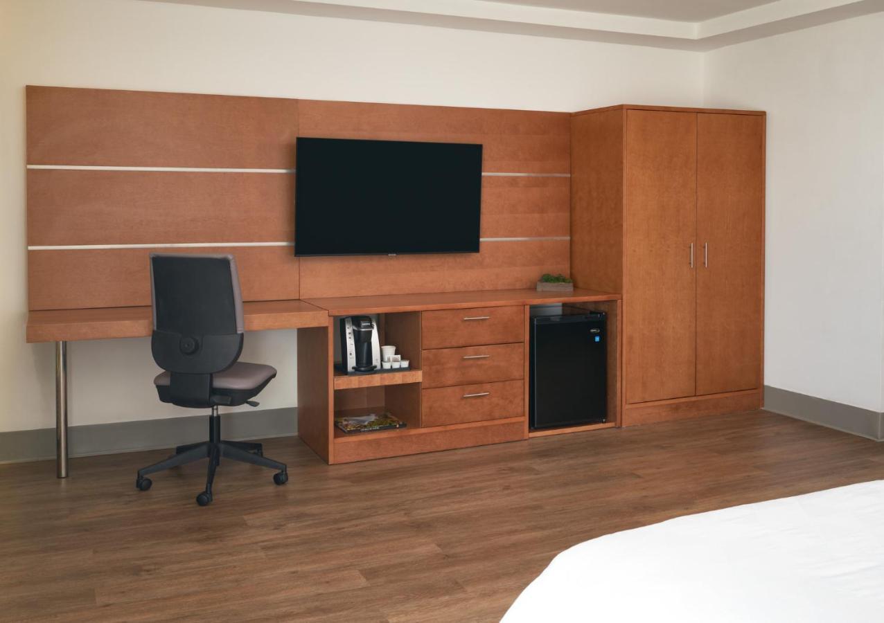 Hotel Doubletree By Hilton Miami North I-95 Miami Shores