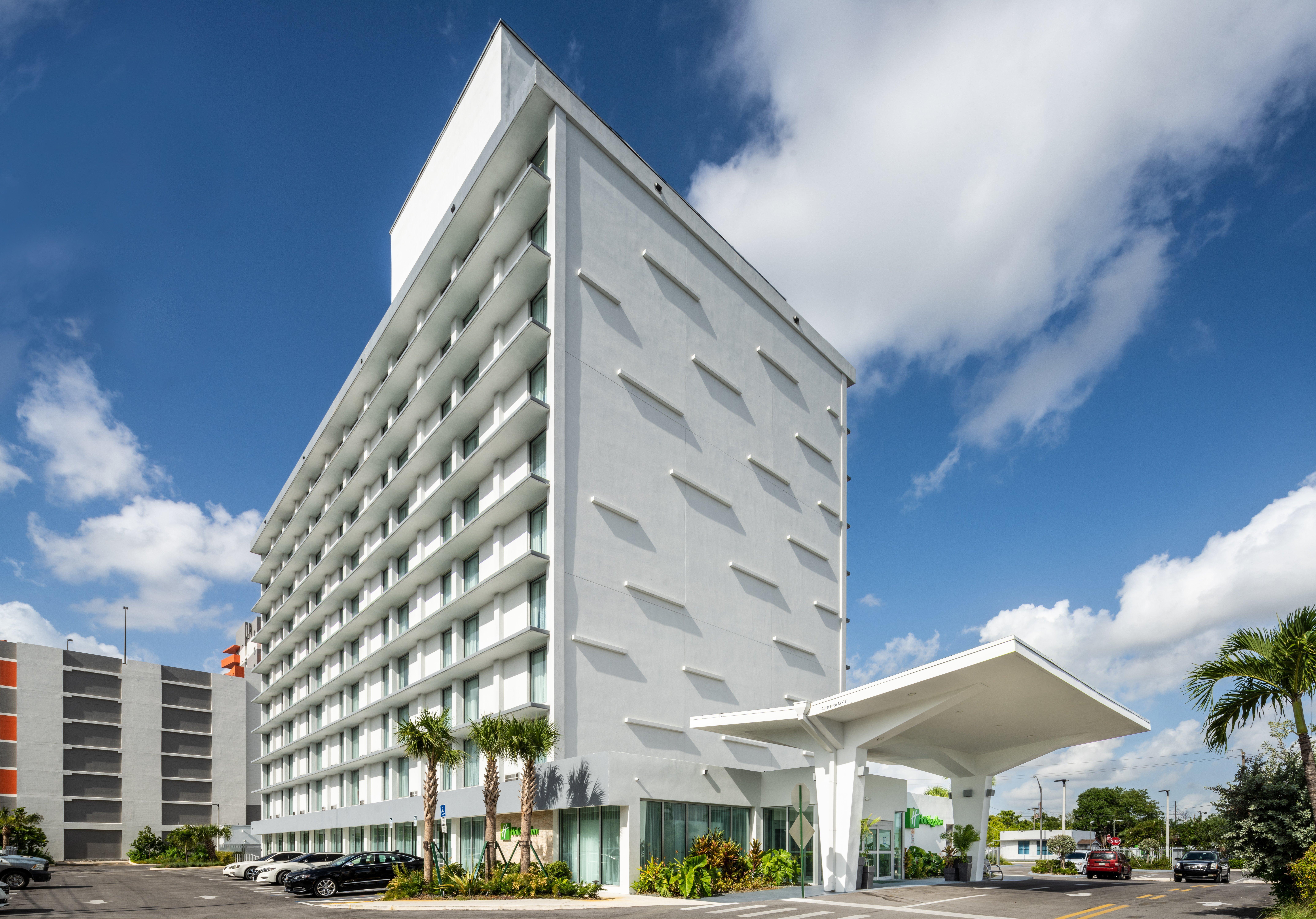 Doubletree By Hilton Miami North I-95 Hotel Miami Shores