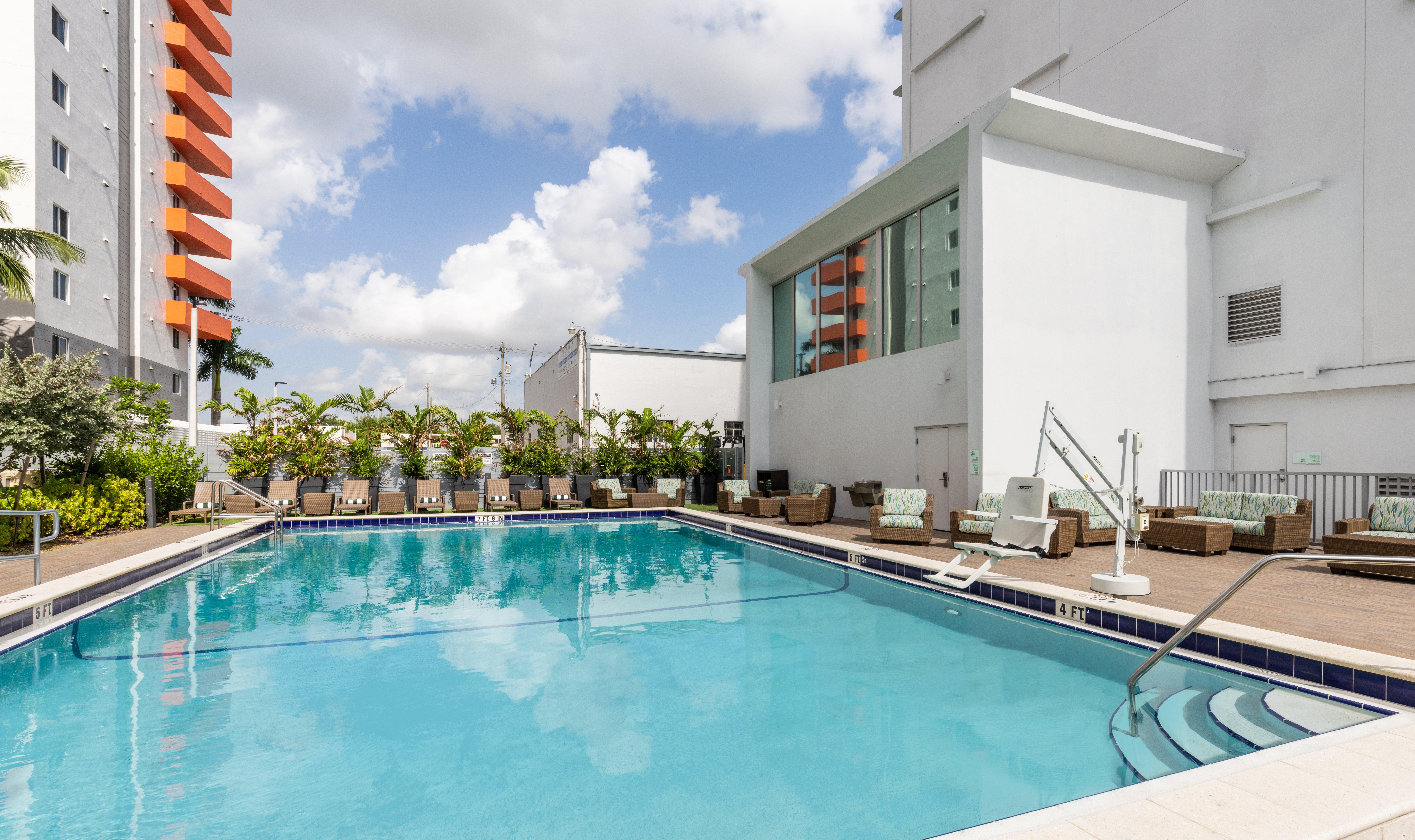 Hotel Doubletree By Hilton Miami North I-95